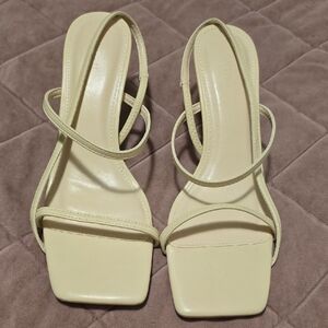 Forever 21 Elegant Cream Strappy Sandals